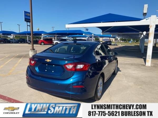2019 Chevrolet Cruze LT - - by dealer - vehicle for sale in Burleson, TX – photo 4