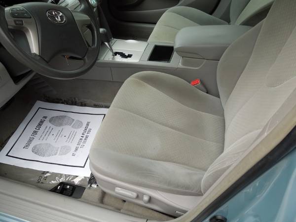 2007 Toyota Camry LE - cars & trucks - by dealer - vehicle... for sale in Moorhead, ND – photo 7
