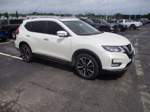 2017 Nissan Rogue SL - wagon - - by dealer - vehicle for sale in Cincinnati, OH – photo 8