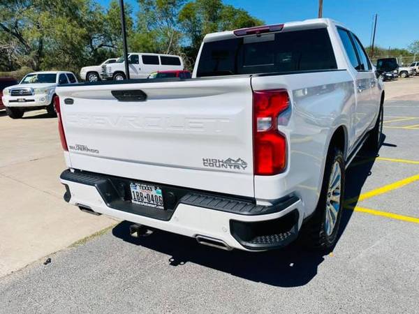 2019 Chevrolet Silverado 1500 Crew Cab - Financing Available! - cars... for sale in Weslaco, TX – photo 11