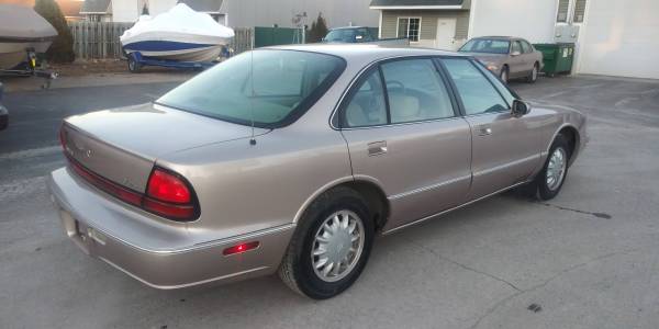 1999 Oldsmobile 88 LS *Out the Door Special*Low Miles*Drives Great*... for sale in Farmington, MN – photo 9