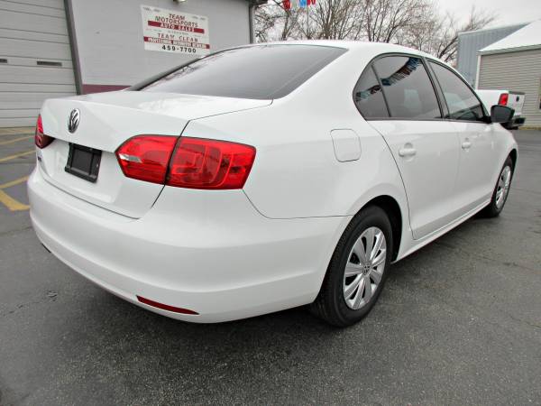 2014 Volkswagen Jetta S 2.0 **85,XXX MILES - IMMACULATE** - cars &... for sale in Kansas City, MO – photo 4