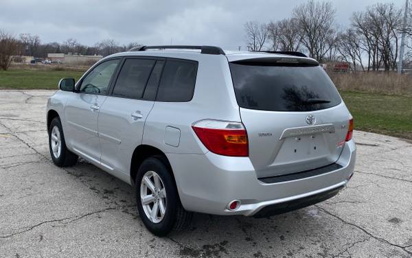 2009 Toyota Highlander 4WD CLEAN 1 OWNER! - - by for sale in Other, MO – photo 8