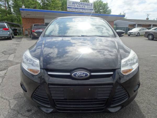 2013 Ford Focus SE, Nice Condition 90 Days Warranty - cars & for sale in Roanoke, VA – photo 2