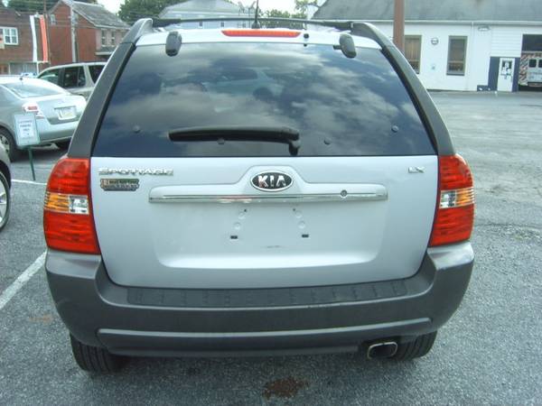 2007 Kia Sportage LX I4 4WD - cars & trucks - by dealer - vehicle... for sale in Fogelsville, PA – photo 6