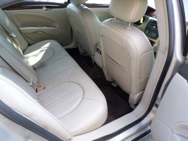 2007 Buick Lucern CXL - cars & trucks - by dealer - vehicle... for sale in New Haven, CT – photo 17