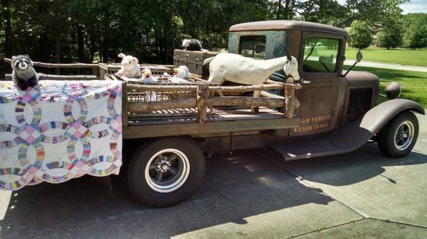 1933 Ford 1 Ton Flatbed for sale in Charleston, IL – photo 2