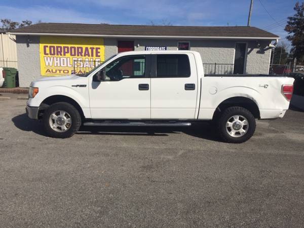 HURRY! 2012 FORD F150 XLT SUPERCREW CAB 4 DOOR 4X4 TRUCK - cars &... for sale in Wilmington, NC – photo 2