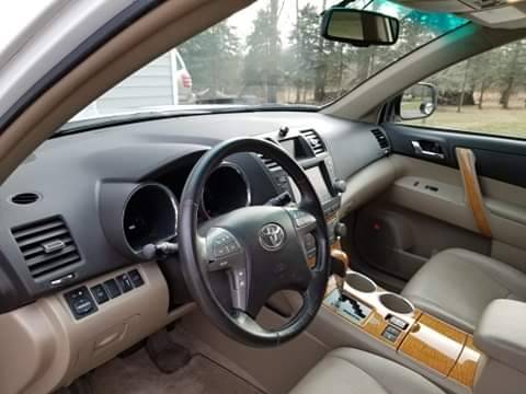 2009 Toyota Highlander Limited Hybrid Sport Utility 4D AWD - cars &... for sale in Fergus Falls, ND – photo 9
