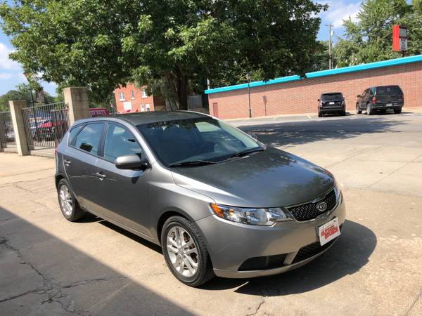 2012 Kia Forte EX 4 Door Hatchback, 1 Owner, Service Records,Automatic for sale in Omaha, NE – photo 3