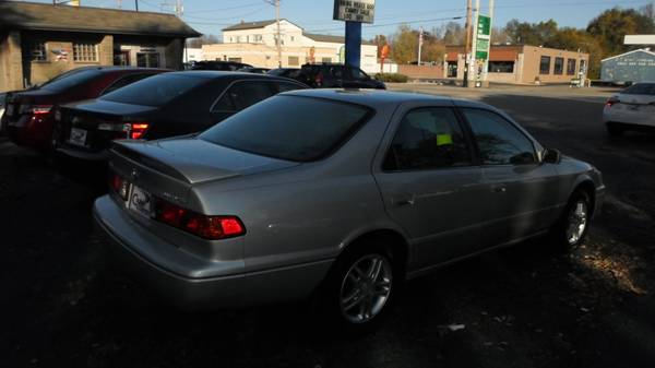 2001 Toyota Camry LE - cars & trucks - by dealer - vehicle... for sale in Appleton, WI – photo 2
