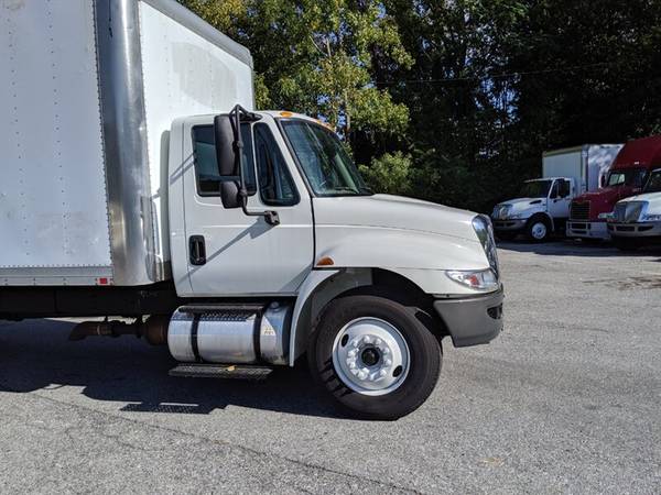2015 INTERNATIONAL 4300 26' BOX MULTIPLE UNITS STARTING @ $29,900 for sale in Wappingers Falls, SC – photo 2