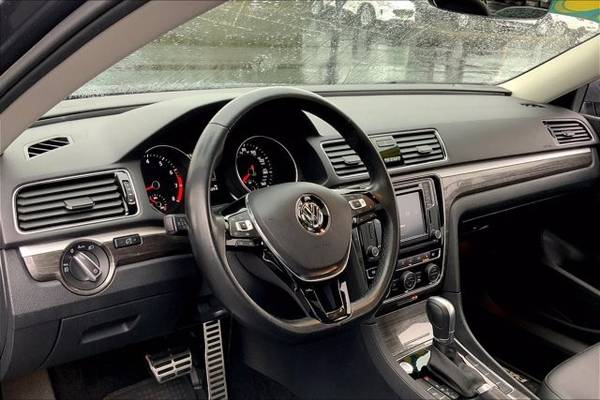 2018 Volkswagen Passat VW 2 0T SEL Premium Sedan for sale in Tacoma, WA – photo 15