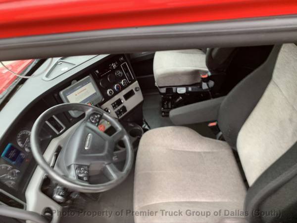 2018 FREIGHTLINER Cascadia PT126SLP Red Delive for sale in Dallas, TX – photo 9