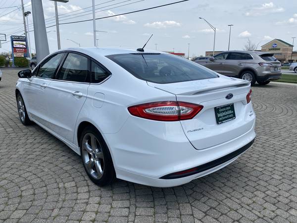 2013 Ford Fusion SE Sedan - - by dealer - vehicle for sale in Bowling Green, MI – photo 14