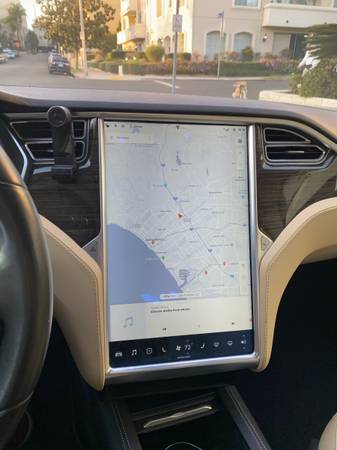 Tesla model S 85 2014 Autopilot - cars & trucks - by owner - vehicle... for sale in Los Angeles, CA – photo 9