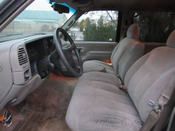 1995 GMC Yukon SLE FOR THOSE ON A BUDGET "NOT PRETTY RUNS GOOD" -... for sale in WASHOUGAL, OR – photo 7