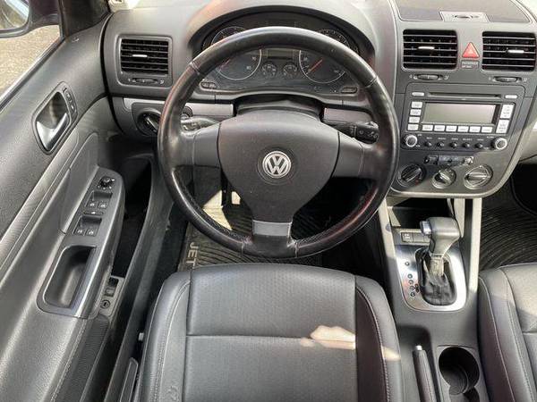 2009 Volkswagen Jetta SEL Sedan 4D Family Owned! Financing! - cars &... for sale in Fremont, NE – photo 9