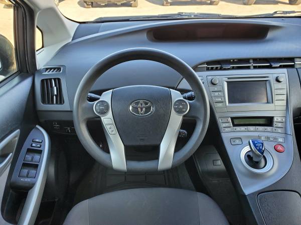 2013 Toyota Prius II (One Owner! Financing! Trades Welcome!) - cars... for sale in Jefferson, WI – photo 6