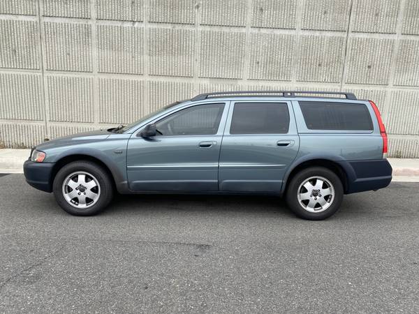 2002 Volvo V70 XC. LOW MILES!! EXTREMELY CLEAN!! - cars & trucks -... for sale in Arleta, CA – photo 2