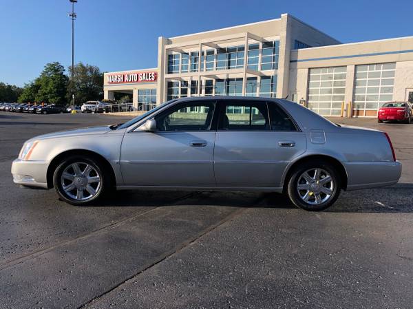 Luxurious! 2006 Cadillac DTS! Guaranteed Finance! for sale in Ortonville, MI – photo 2