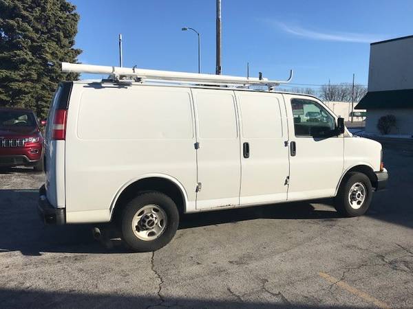 2011 GMC G2500 Cargo Van - cars & trucks - by owner - vehicle... for sale in Toledo, OH – photo 4