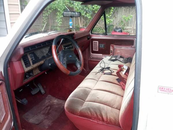 1986 Ford F-150 shortbed v8 5 8 liter rare find ! No rust automatic for sale in Senoia, GA – photo 4