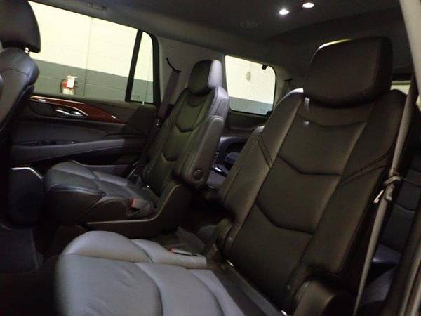 2019 Cadillac Escalade Premium Luxury - SUV - - by for sale in Cincinnati, OH – photo 14