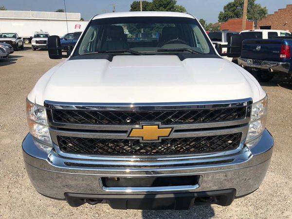 2013 Chevrolet Chevy Silverado 3500HD Work Truck 4x4 4dr Extended Cab for sale in Lancaster, OH – photo 2