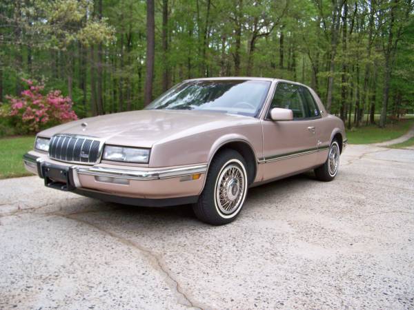 1991 Buick Riviera! Low Miles! By owner! for sale in Fayetteville, GA – photo 2