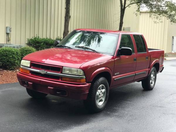 2004 Chevrolet S10 4wd - cars & trucks - by owner - vehicle... for sale in Grayson, GA – photo 2