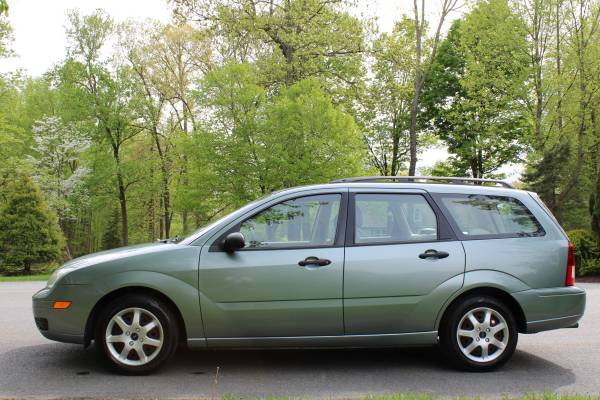 Ford Focus Wagon 2005 for sale in Andover, NJ – photo 10