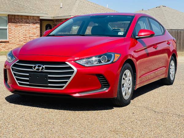 2018 Hyundai Elantra with only 30K miles, Bluetooth, Cruise Ctrl for sale in Lubbock, NM