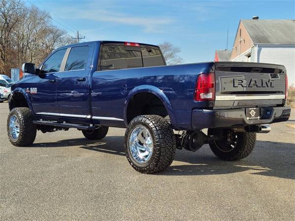LIFTED 2018 RAM 3500 LIMITED CREW 4X4 LONG BOX 6.7L CUMMINS DIESEL -... for sale in Lakewood, NJ – photo 2