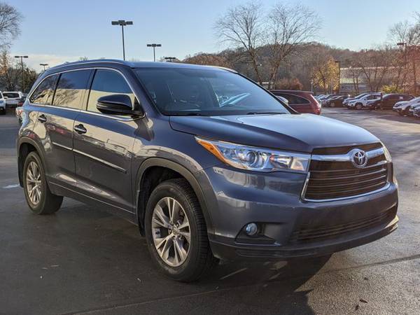 2015 Toyota Highlander XLE AWD All Wheel Drive SKU:FS121405 - cars &... for sale in Knoxville, TN – photo 8