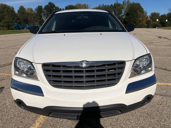Best Buy! 2006 Chrysler Pacifica! 3rd Row! for sale in Ortonville, MI – photo 8