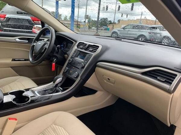 2016 Ford Fusion - Financing Available! - cars & trucks - by dealer... for sale in Salem, OR – photo 8
