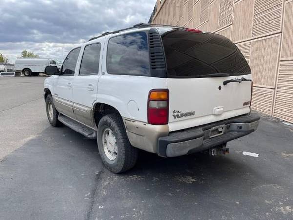 2002 GMC Yukon - - by dealer - vehicle automotive sale for sale in Grand Junction, CO – photo 3