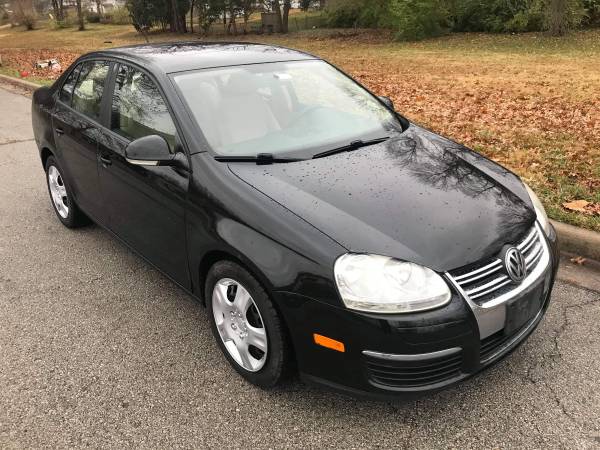 2009 Jetta drives great low miles manual - cars & trucks - by owner... for sale in Overland Park, MO – photo 3