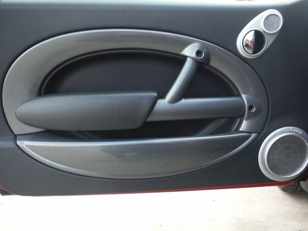 2006 MINI Cooper Hardtop 124K MILES WITH 22 SERVICE RECORDS - cars & for sale in Sacramento , CA – photo 8