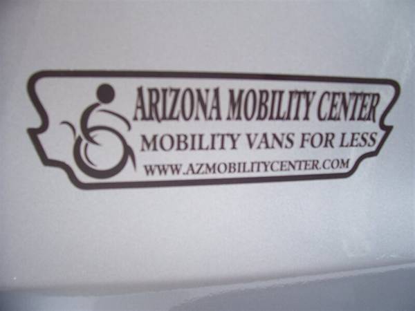 2015 Toyota Sienna XLE Wheelchair Handicap Mobility Van - cars & for sale in Phoenix, WI – photo 17