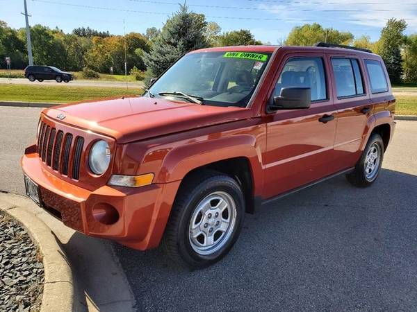 2009 Jeep Patriot Sport 4dr SUV ONE OWNER // LOW MILES for sale in Faribault, MN – photo 4