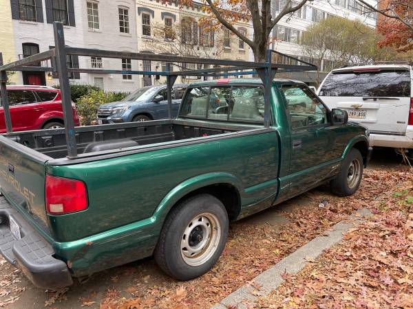 Chevrolet S-10 - cars & trucks - by owner - vehicle automotive sale for sale in Washington, District Of Columbia – photo 8