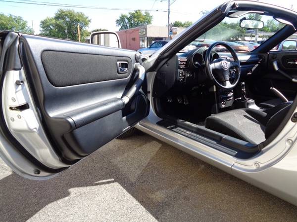 2001 Toyota MR2 Spyder Convert * ONLY 13K MILES * 5 SPEED * LIKE NEW * for sale in Brockport, NY – photo 12