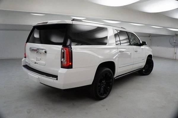 2017 GMC YUKON XL 4WD Denali - - by dealer - vehicle for sale in Weatherford, TX – photo 3