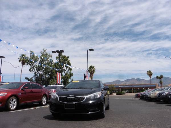 2015 Kia Forte 4dr Sdn Auto LX/CLEAN 1-OWNER CARFAX for sale in Tucson, AZ – photo 3