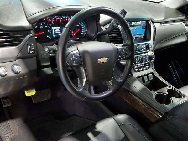 2020 Chevy Chevrolet Suburban LT Sport Utility 4D suv Black -... for sale in La Jolla, CA – photo 23