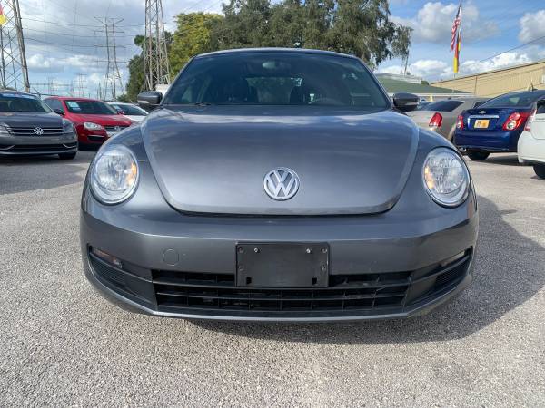 2014 VOLKSWAGEN BEETLE 1.8T PZEV 2DR COUPE W/ SUNROOF ONLY 67K MILES... for sale in Clearwater, FL – photo 4