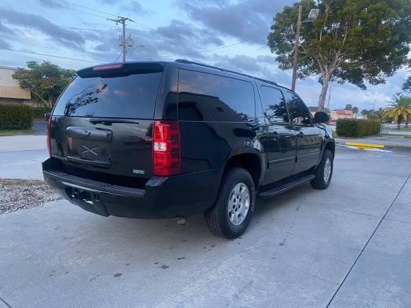 2010 Chevrolet Suburban - cars & trucks - by owner - vehicle... for sale in Naples, FL – photo 6
