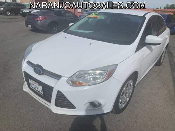 2012 Ford Focus 4dr Sdn SE **** APPLY ON OUR WEBSITE!!!!**** for sale in Bakersfield, CA – photo 3